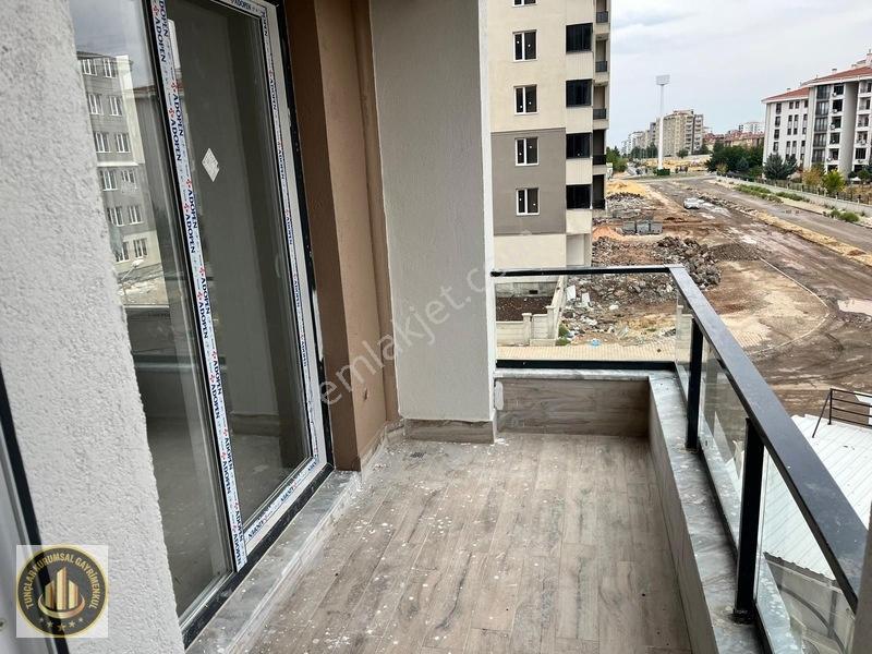 Üçkuyular Karakol Civarında Satılık Lüx 3+1 Daireler — fotoğraf 10