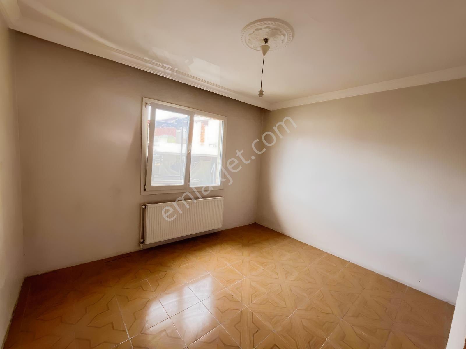 Sarıyer Mahallesi Satılık 2+1 100 M2 Daire — fotoğraf 3