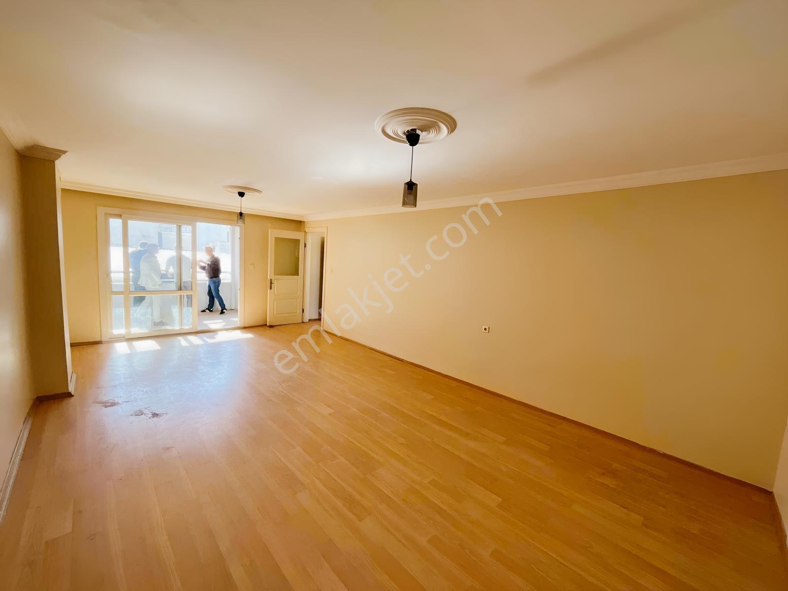 Sarıyer Mahallesi Satılık 2+1 100 M2 Daire — fotoğraf 18