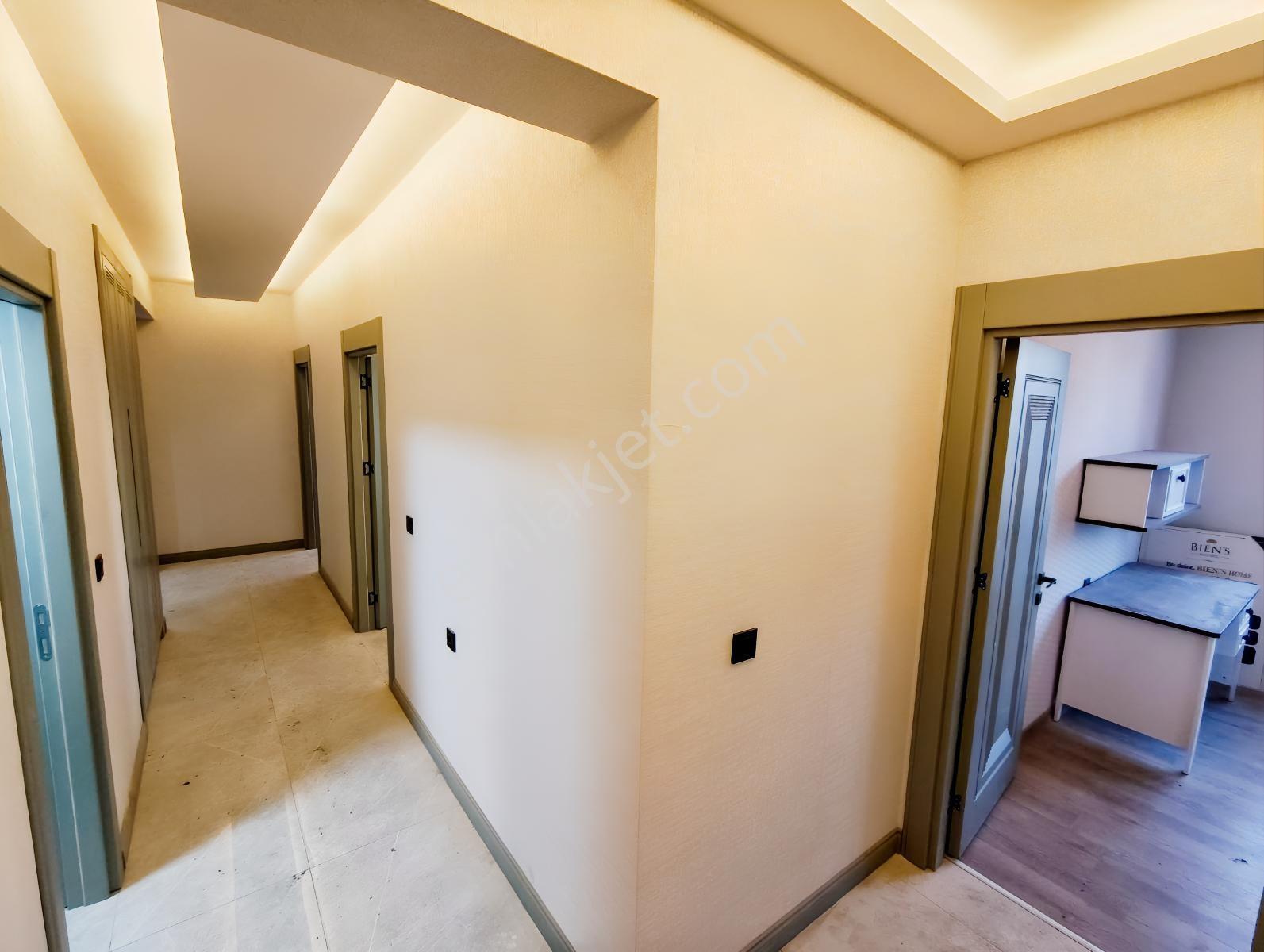 Satılık 3.5+1 Lüks Havuzlu Daire Yenişehir Dökmetaş — fotoğraf 22