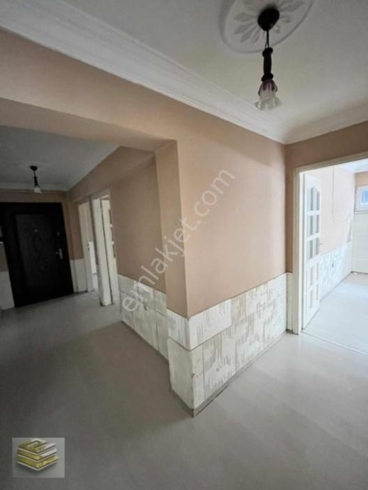 Ekipten Satılık 3+1 Müstakil Girişli Daire — fotoğraf 9