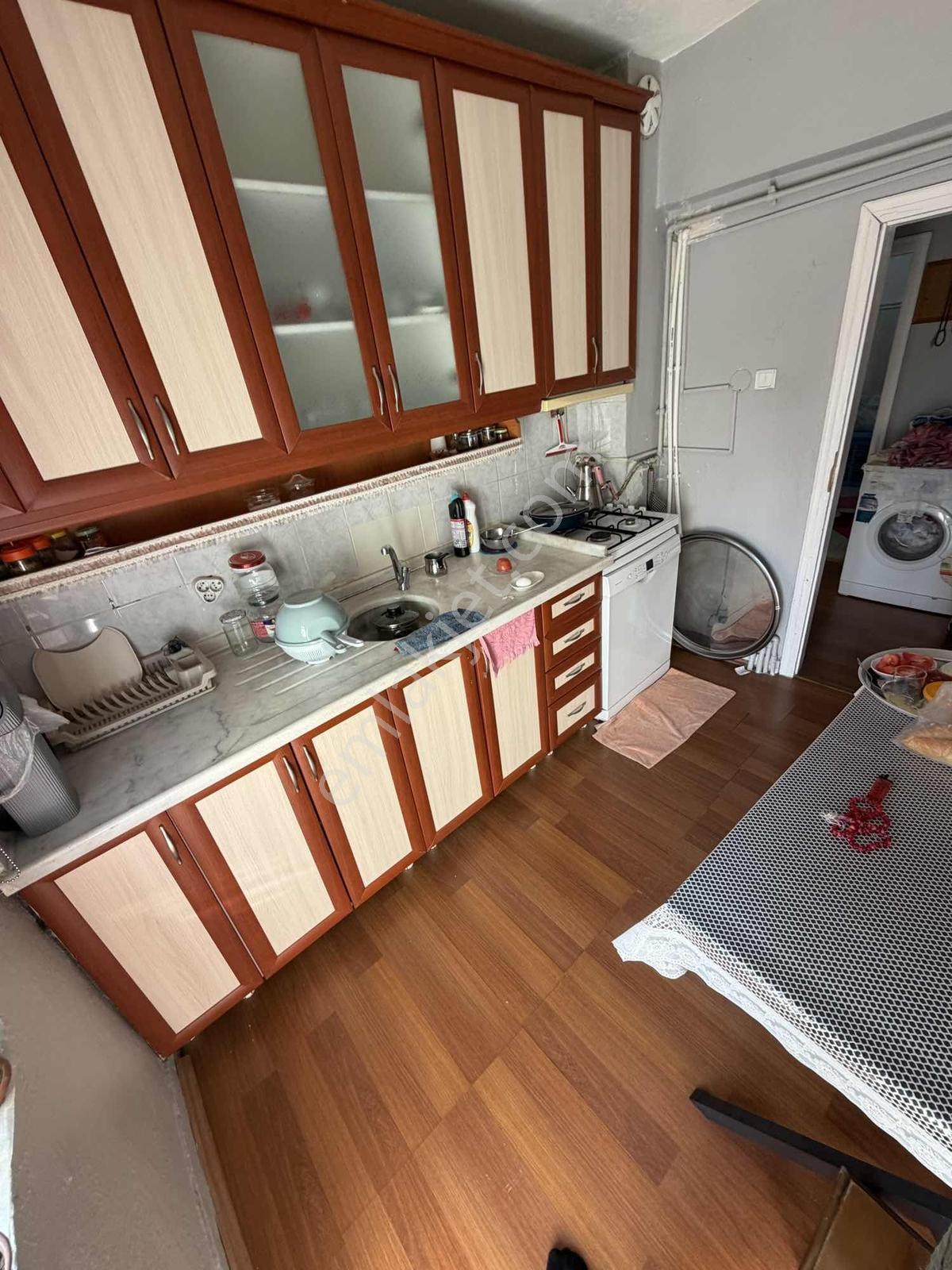 A L C' Den İstasyon Mah. Ara Katta 3+1 Satılık Daire — fotoğraf 2