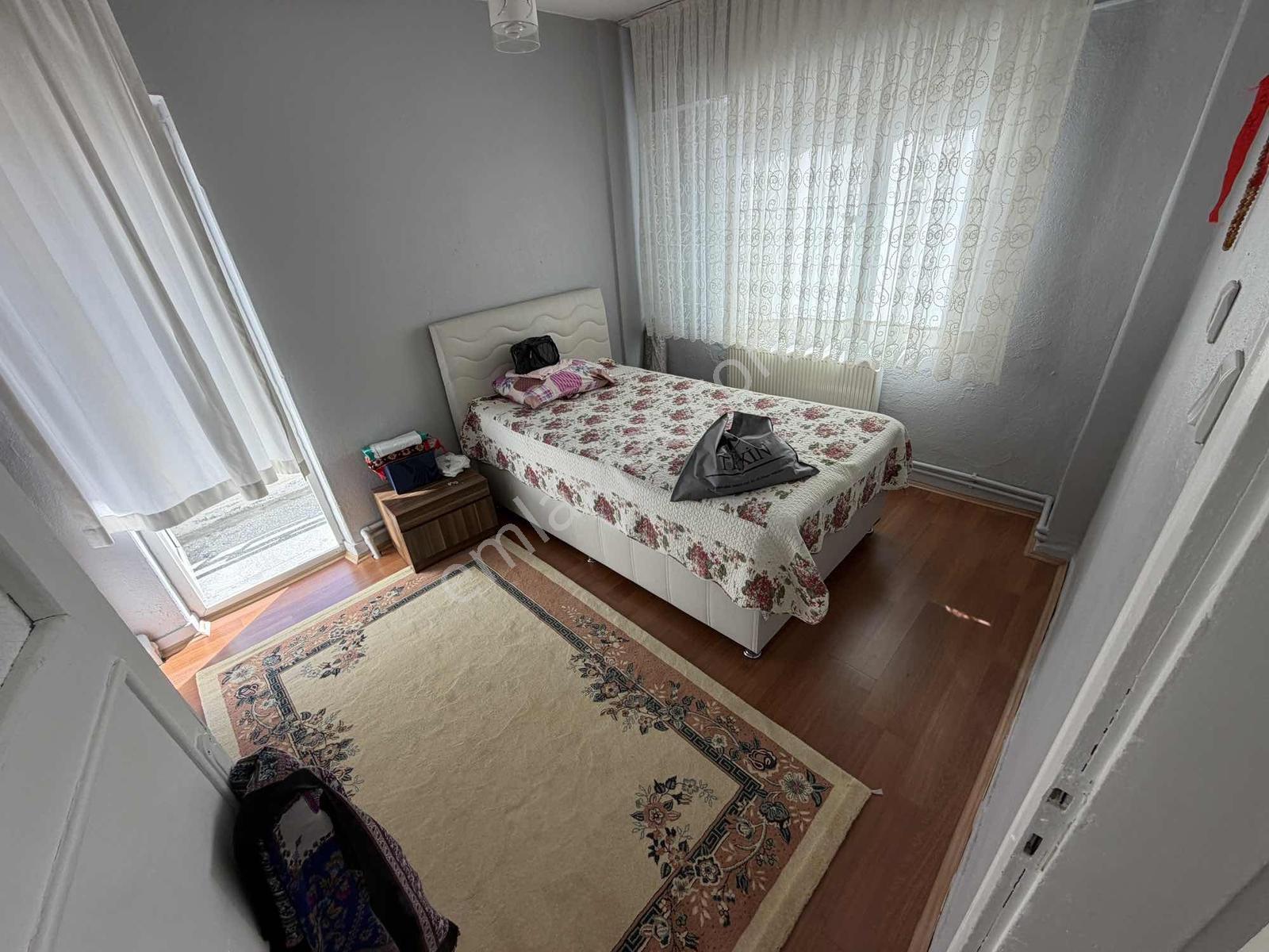 A L C' Den İstasyon Mah. Ara Katta 3+1 Satılık Daire — fotoğraf 6