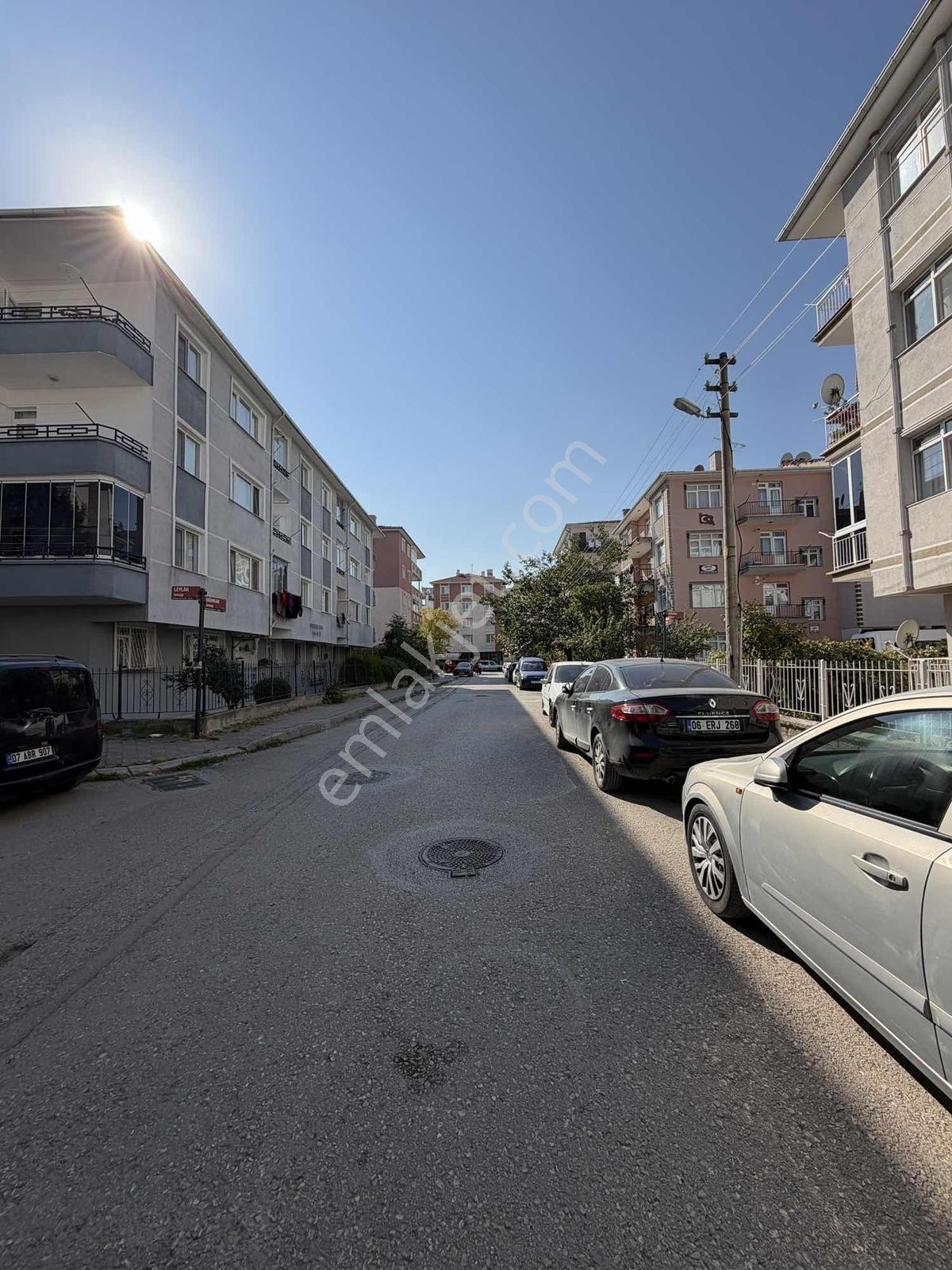 A L C' Den İstasyon Mah. Ara Katta 3+1 Satılık Daire — fotoğraf 18