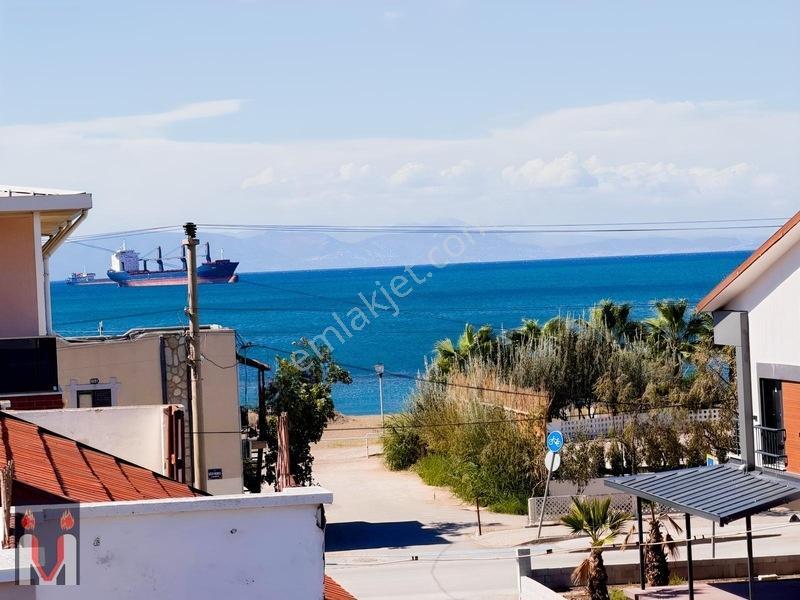 Dikili'de İkiz Nizam Denize 50 Metre Mesafede Villa — fotoğraf 5
