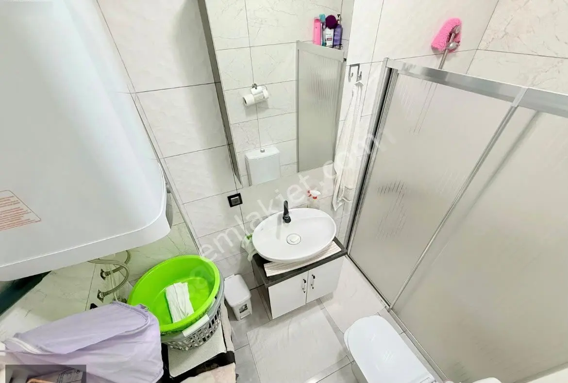 ⫸best Emlaktan⫷akçay'da 5 Yaşında Ayrı Mutfak Doğalgazlı Asansörlü Cam Balkonlu 2+1 Daire — fotoğraf 8