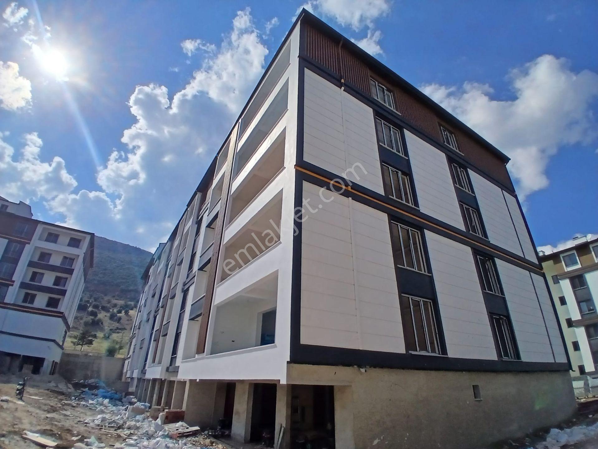 Akçay Emlak'tan Akşehir Yarenler Özdenler Batışehir 2. Etapta Anahtar Teslim Sıfır Satılık 2+1 Daire — fotoğraf 3