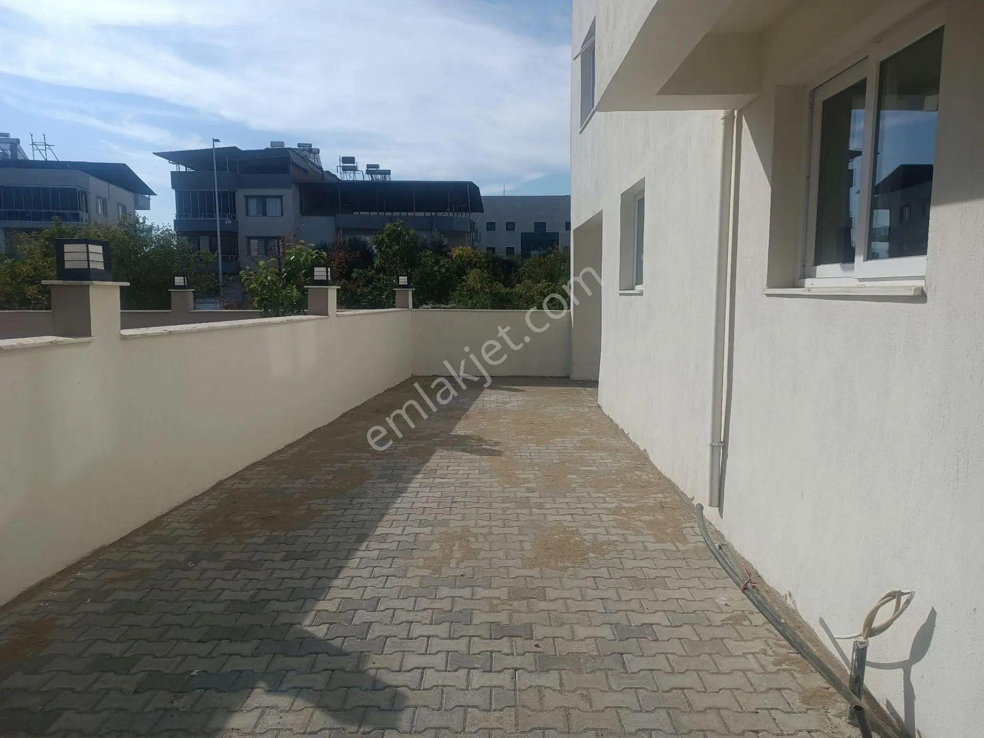 Yeni İnsaat Yeni 1+1 Satılık Daire — fotoğraf 11
