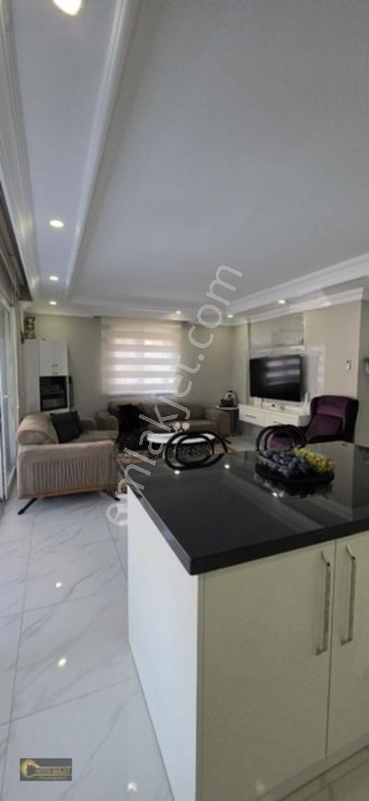Side Site İçerisinde Güvenlikli Havuz Manzaralı Satılık Yazlık — fotoğraf 4