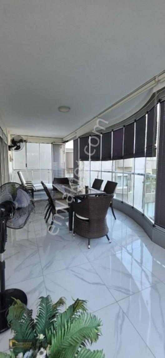 Side Site İçerisinde Güvenlikli Havuz Manzaralı Satılık Yazlık — fotoğraf 7