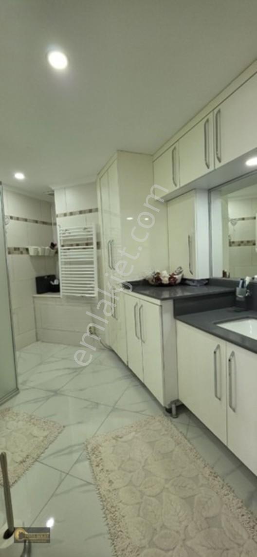 Side Site İçerisinde Güvenlikli Havuz Manzaralı Satılık Yazlık — fotoğraf 19