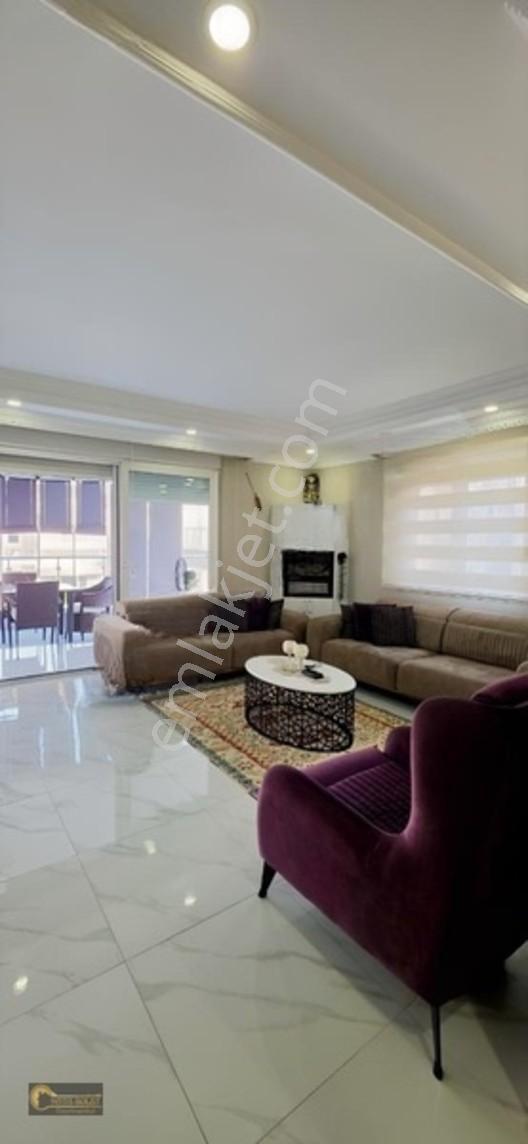 Side Site İçerisinde Güvenlikli Havuz Manzaralı Satılık Yazlık — fotoğraf 32