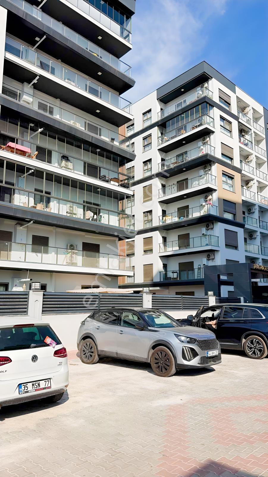 Ulukentte Satılık Daire 3+1 Lüks Site İçerisinde Havuzlu