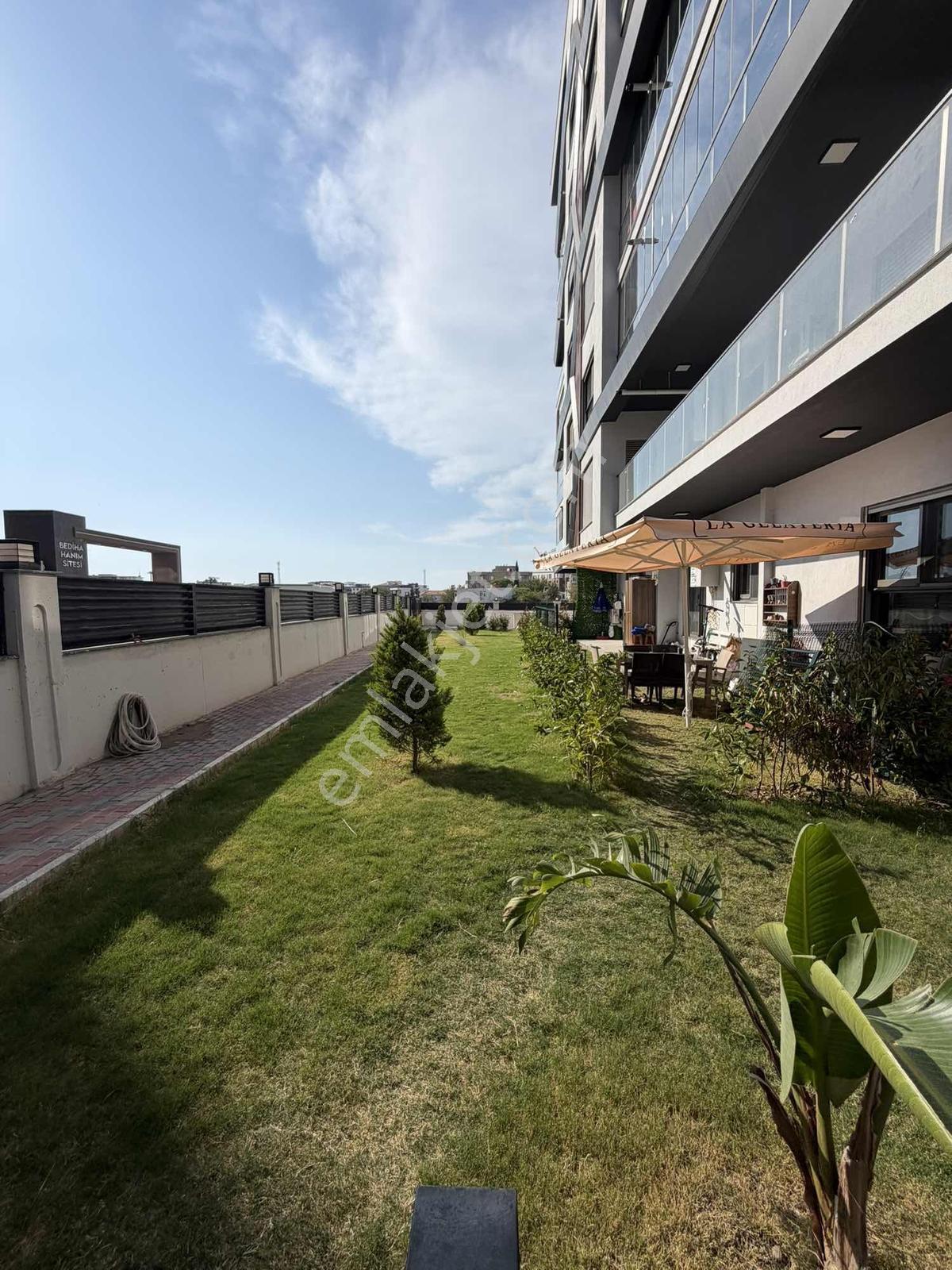 Ulukentte Satılık Daire 3+1 Lüks Site İçerisinde Havuzlu — fotoğraf 4