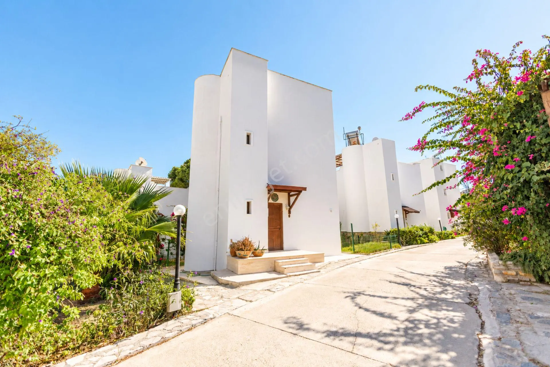 Bodrum Yahşi Beyaz Köşkler Sitesi'nde Denize Düz Ayak Yürüme Mesafesinde Tripleks — fotoğraf 6