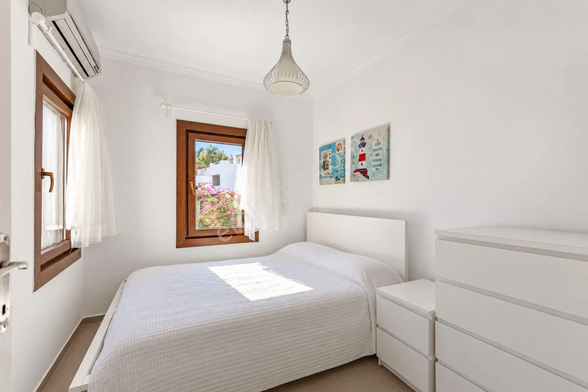 Bodrum Yahşi Beyaz Köşkler Sitesi'nde Denize Düz Ayak Yürüme Mesafesinde Tripleks — fotoğraf 18