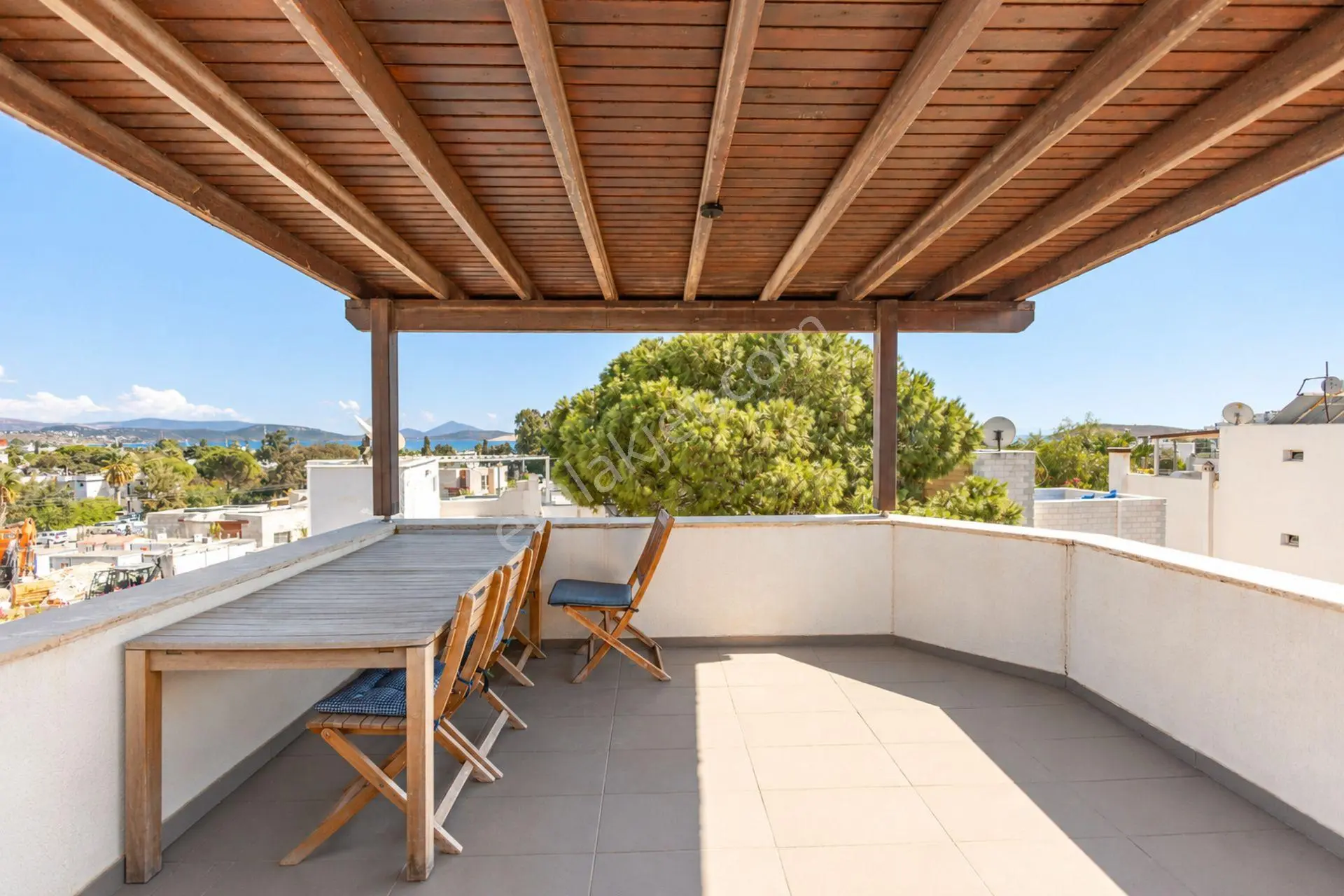 Bodrum Yahşi Beyaz Köşkler Sitesi'nde Denize Düz Ayak Yürüme Mesafesinde Tripleks — fotoğraf 26