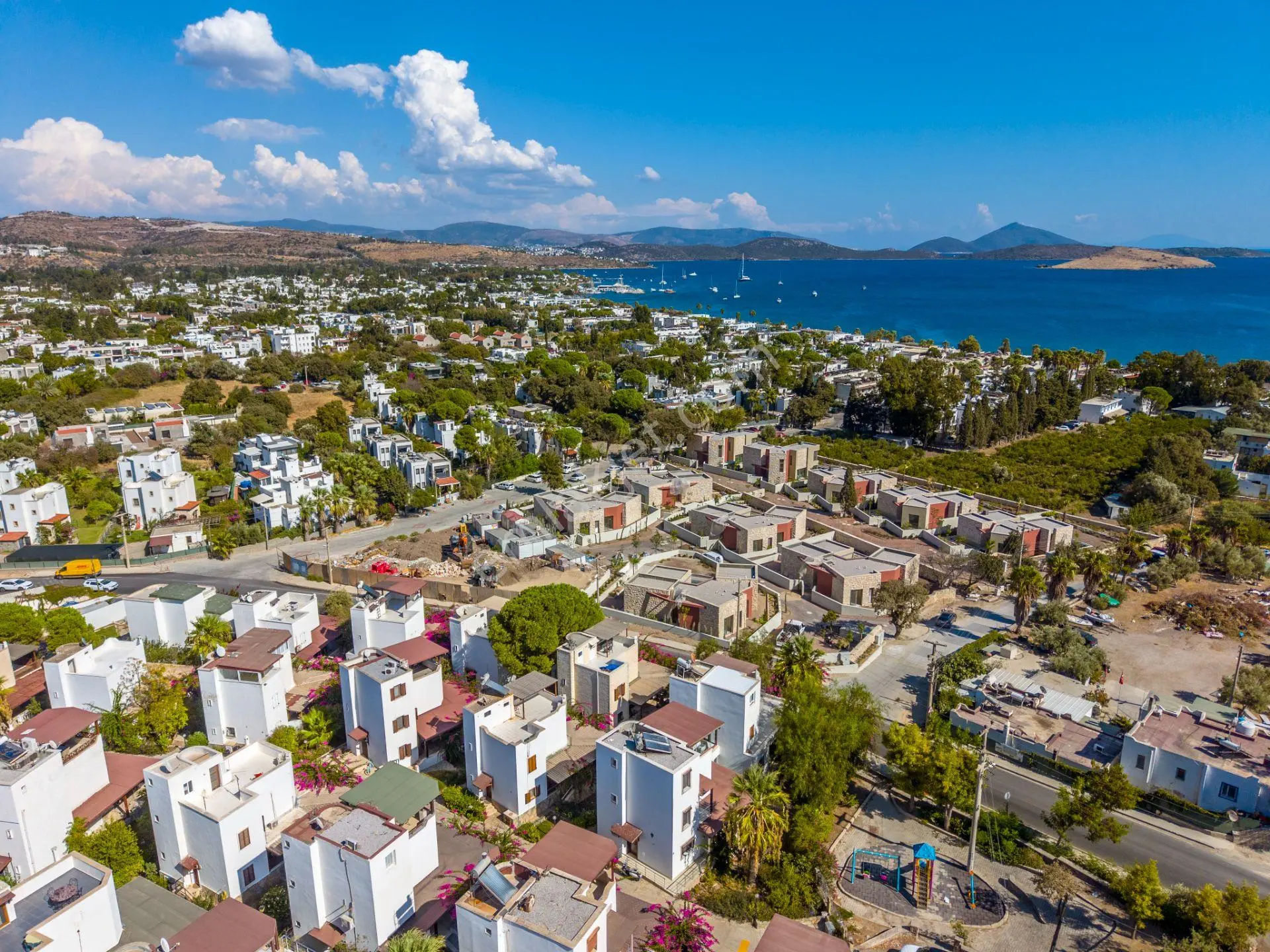 Bodrum Yahşi Beyaz Köşkler Sitesi'nde Denize Düz Ayak Yürüme Mesafesinde Tripleks — fotoğraf 32