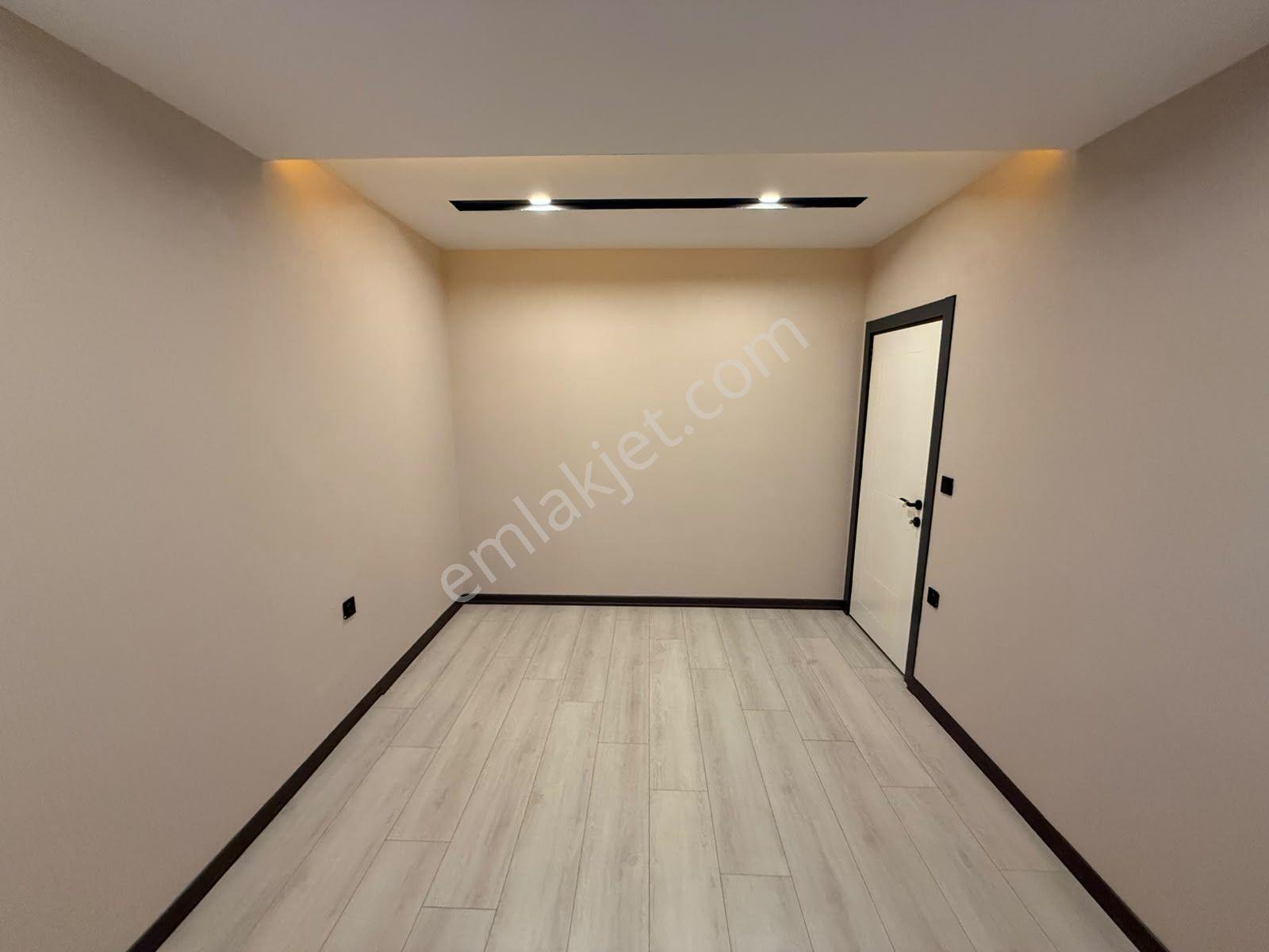 V.mendereste Tramvay Cadde Yakın 1+1 Ara Kat — fotoğraf 21