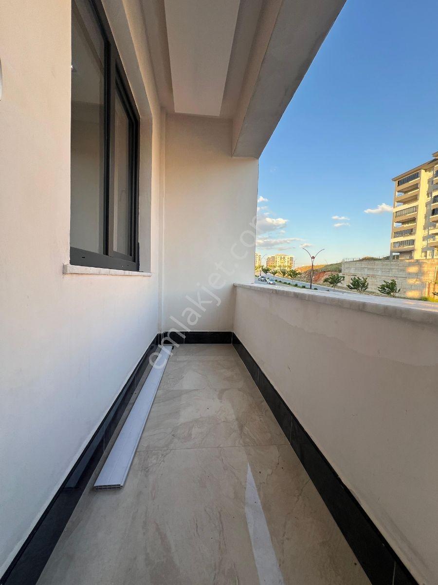 Konumdan İbni Sinada 2.5+1 Satılık Akıllı Daire — fotoğraf 18