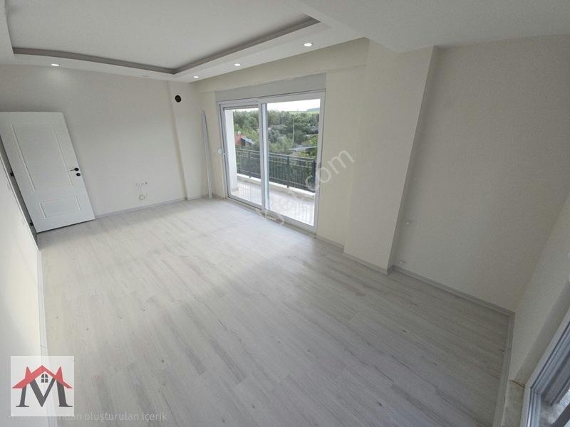 Muratpaşa Gayrimenkul'den Aydoğmuş'ta Geniş 2+1 — fotoğraf 2