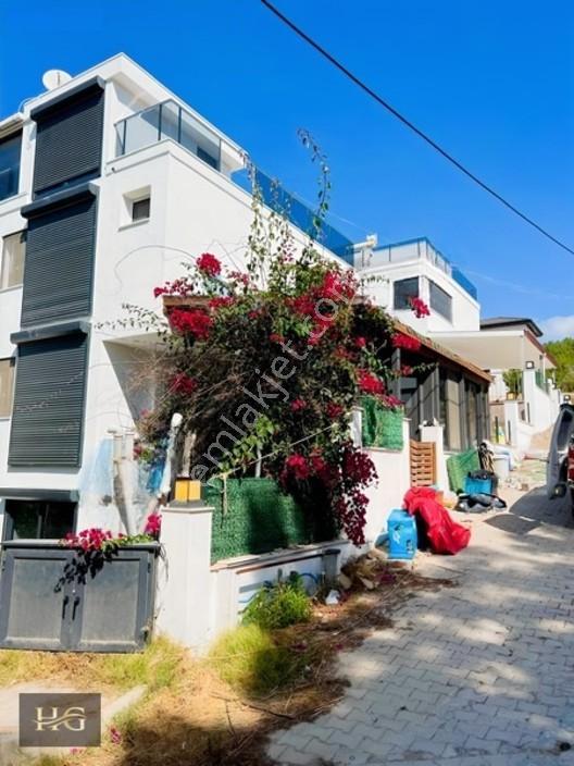 Urla Kalabak Mah. Butik Site İçerisinde Satılık 3+1 Villa — fotoğraf 4