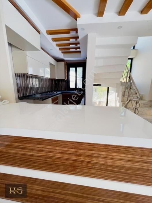 Urla Kalabak Mah. Butik Site İçerisinde Satılık 3+1 Villa — fotoğraf 18