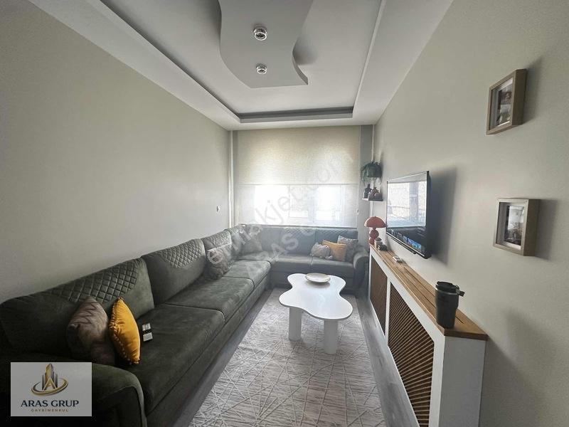 Satılık Müstakil 3 Daireli Ve Bahçeli Bina — fotoğraf 5