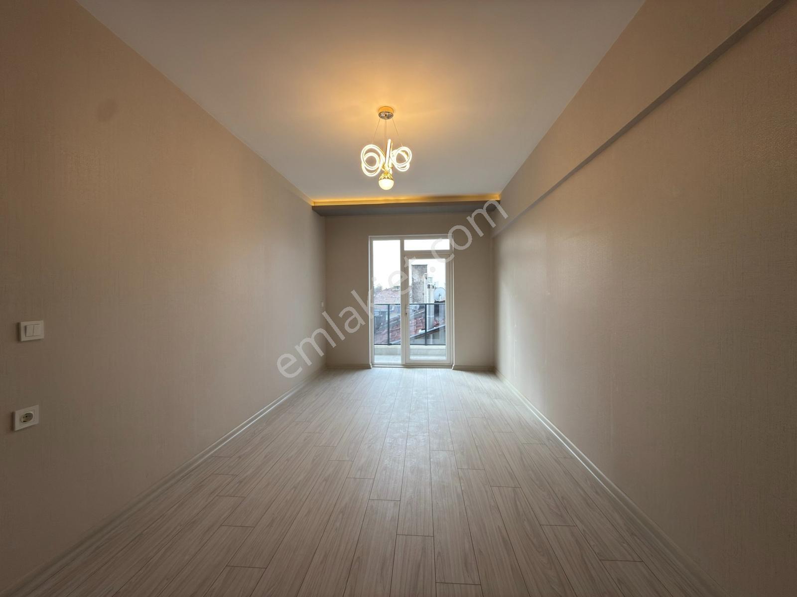 Kuzey'den Pursaklar Merkez'de 5+2 Ultra Lüx Sıfır Asansörlü Da. — fotoğraf 15