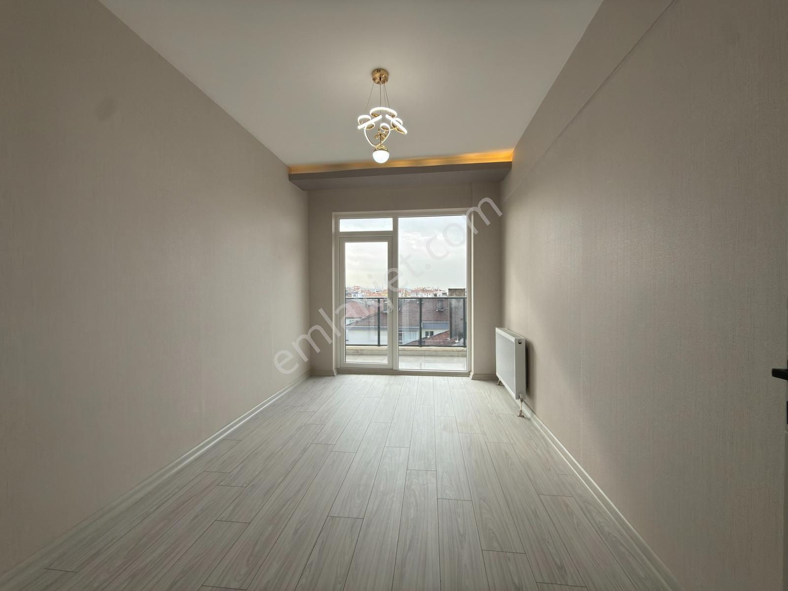 Kuzey'den Pursaklar Merkez'de 5+2 Ultra Lüx Sıfır Asansörlü Da. — fotoğraf 27