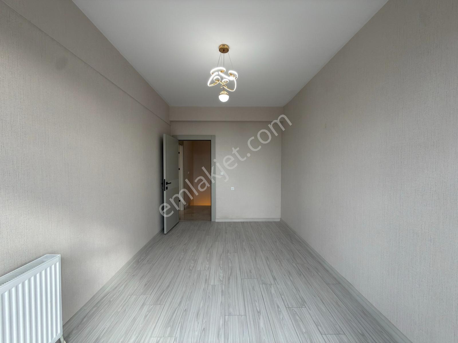 Kuzey'den Pursaklar Merkez'de 5+2 Ultra Lüx Sıfır Asansörlü Da. — fotoğraf 28