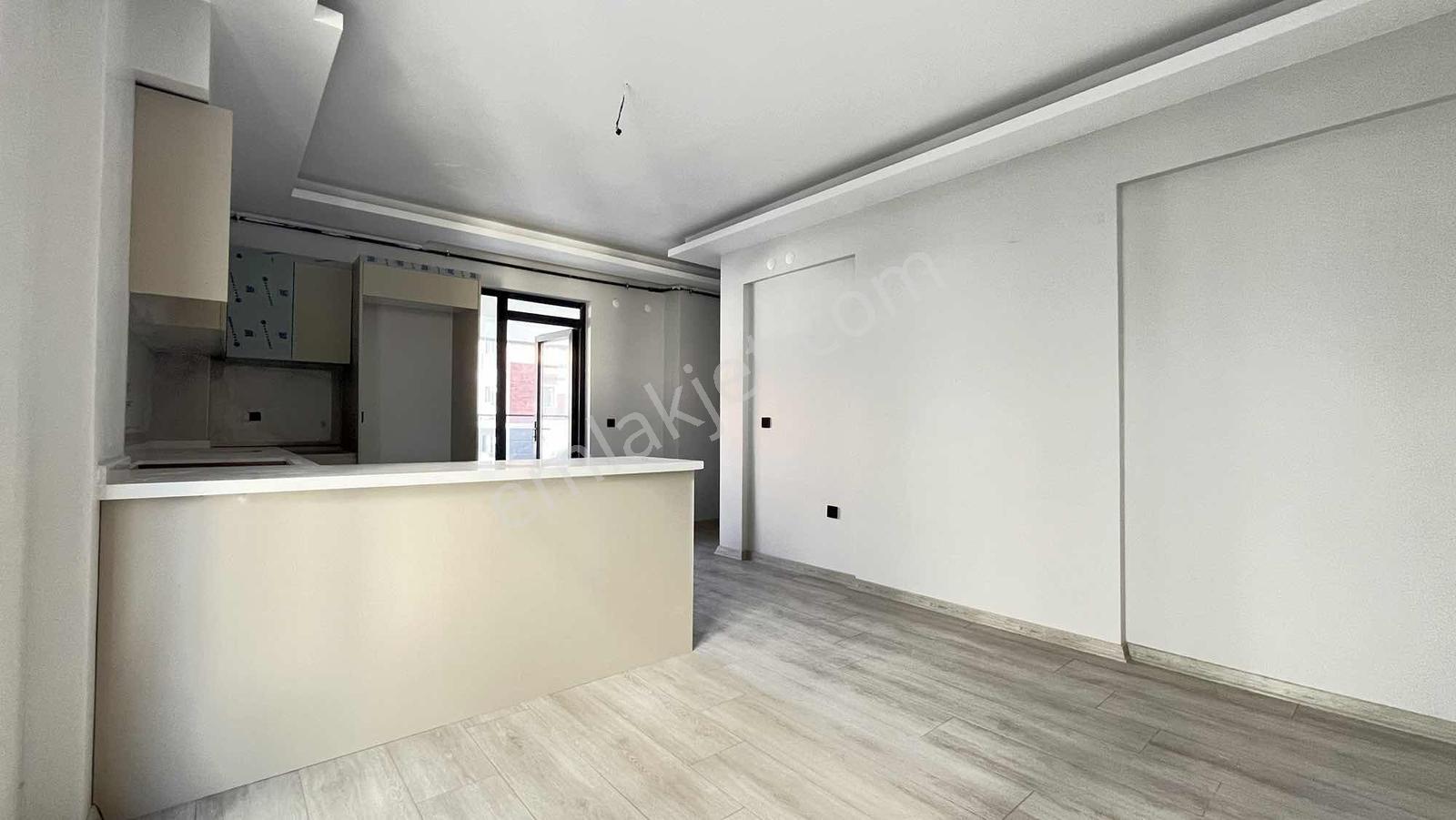 İncek'te /bahçe Kullanımlı/ Bulvar Dibi/ Sıfır 2+1 Daire — fotoğraf 4
