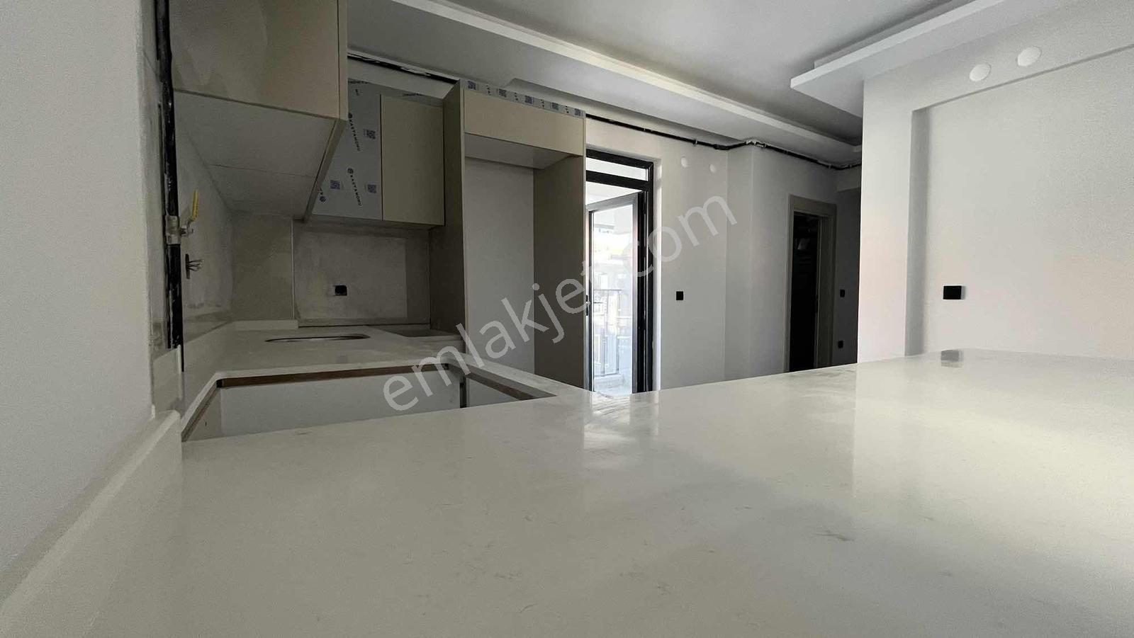 İncek'te /bahçe Kullanımlı/ Bulvar Dibi/ Sıfır 2+1 Daire — fotoğraf 5