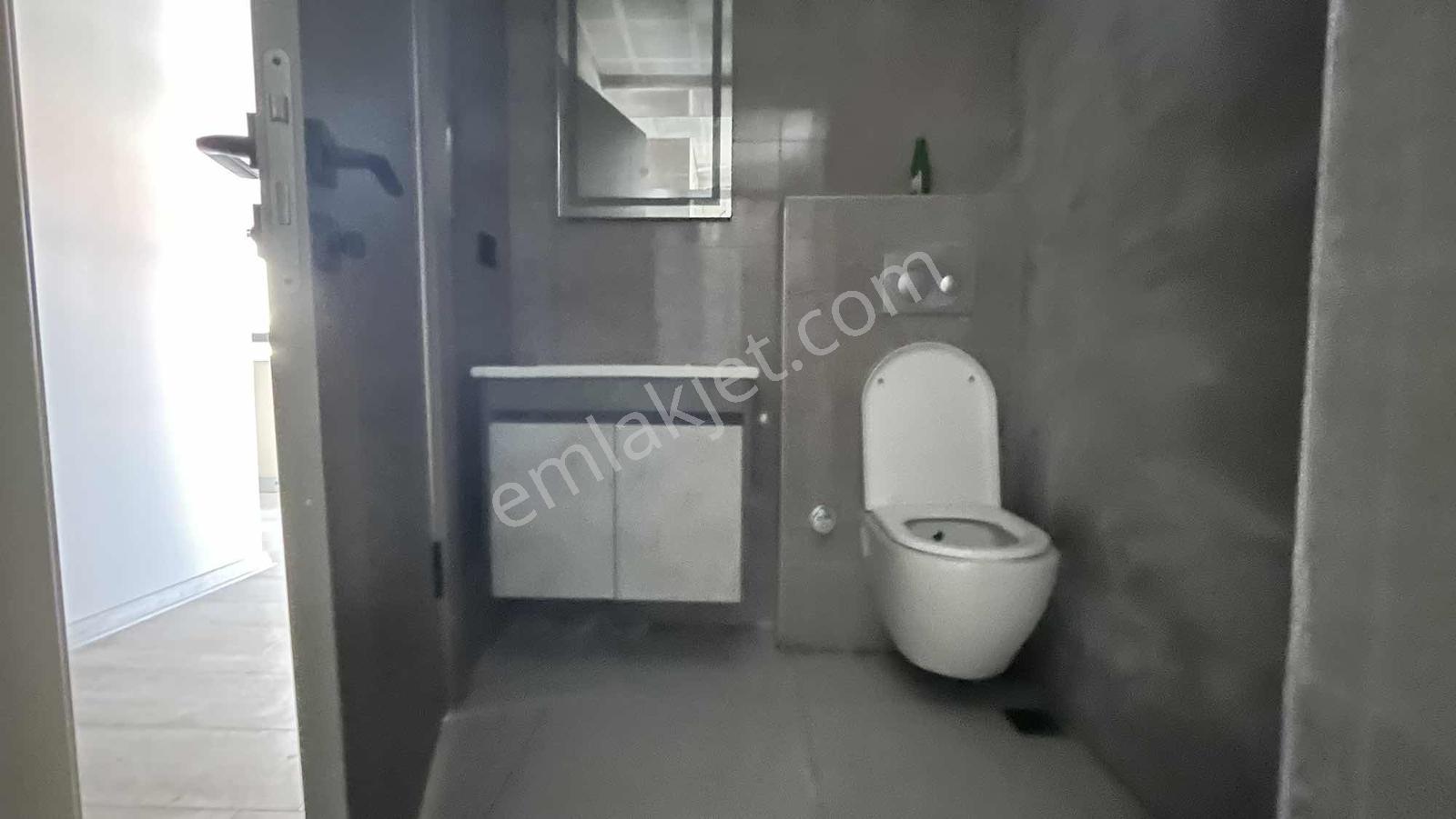 İncek'te /bahçe Kullanımlı/ Bulvar Dibi/ Sıfır 2+1 Daire — fotoğraf 12