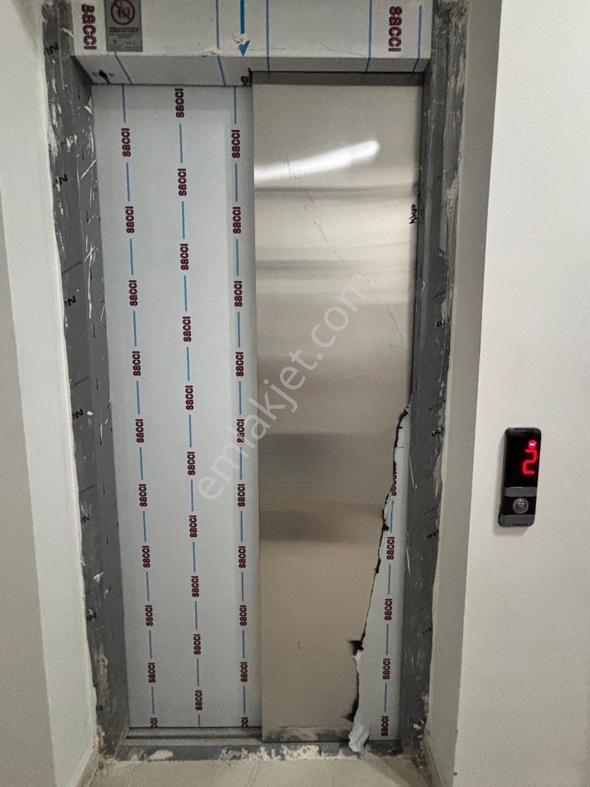Famili'den Kapaklı Yıldız Caddesinde Muhteşem 2+1 Daire — fotoğraf 13