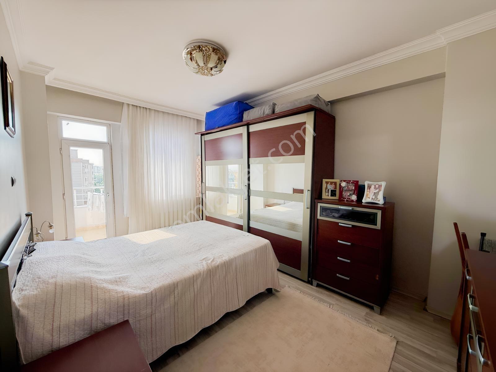 Millet Bahçesi Civarı Acil Satılık Bakımlı 3+1 Daire — fotoğraf 8