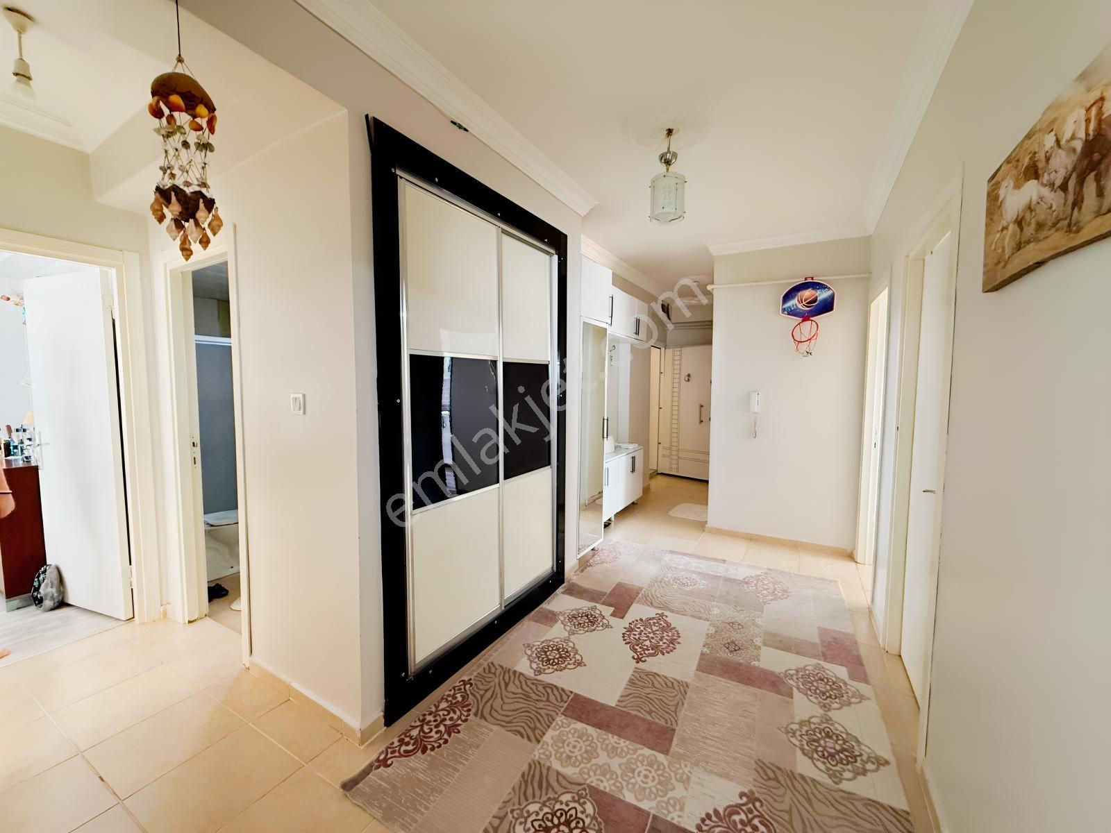 Millet Bahçesi Civarı Acil Satılık Bakımlı 3+1 Daire — fotoğraf 12