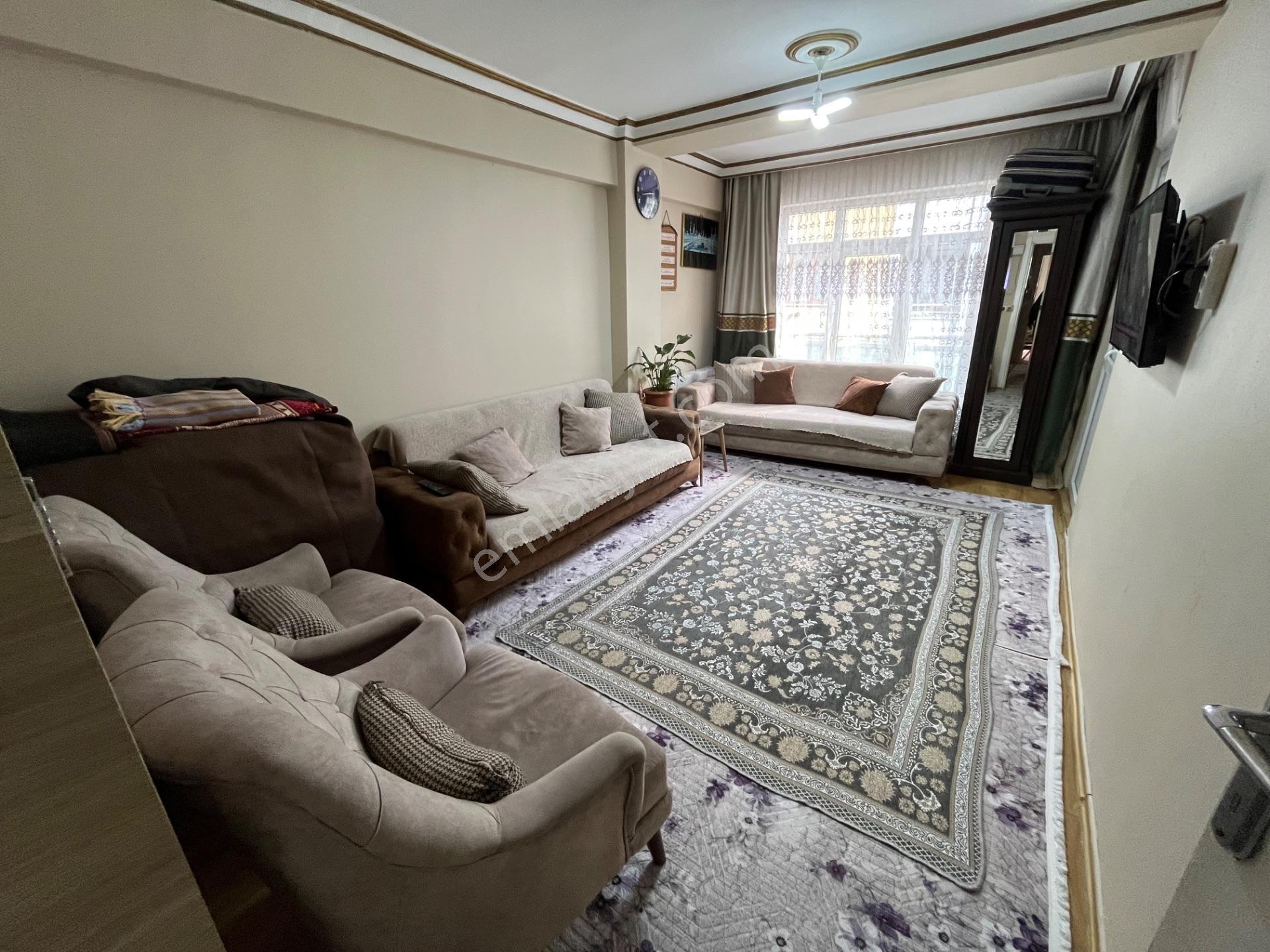 Küçükçekmece Mehmet Akif'te Teraslı 3+1 Dubleks Daire — fotoğraf 10