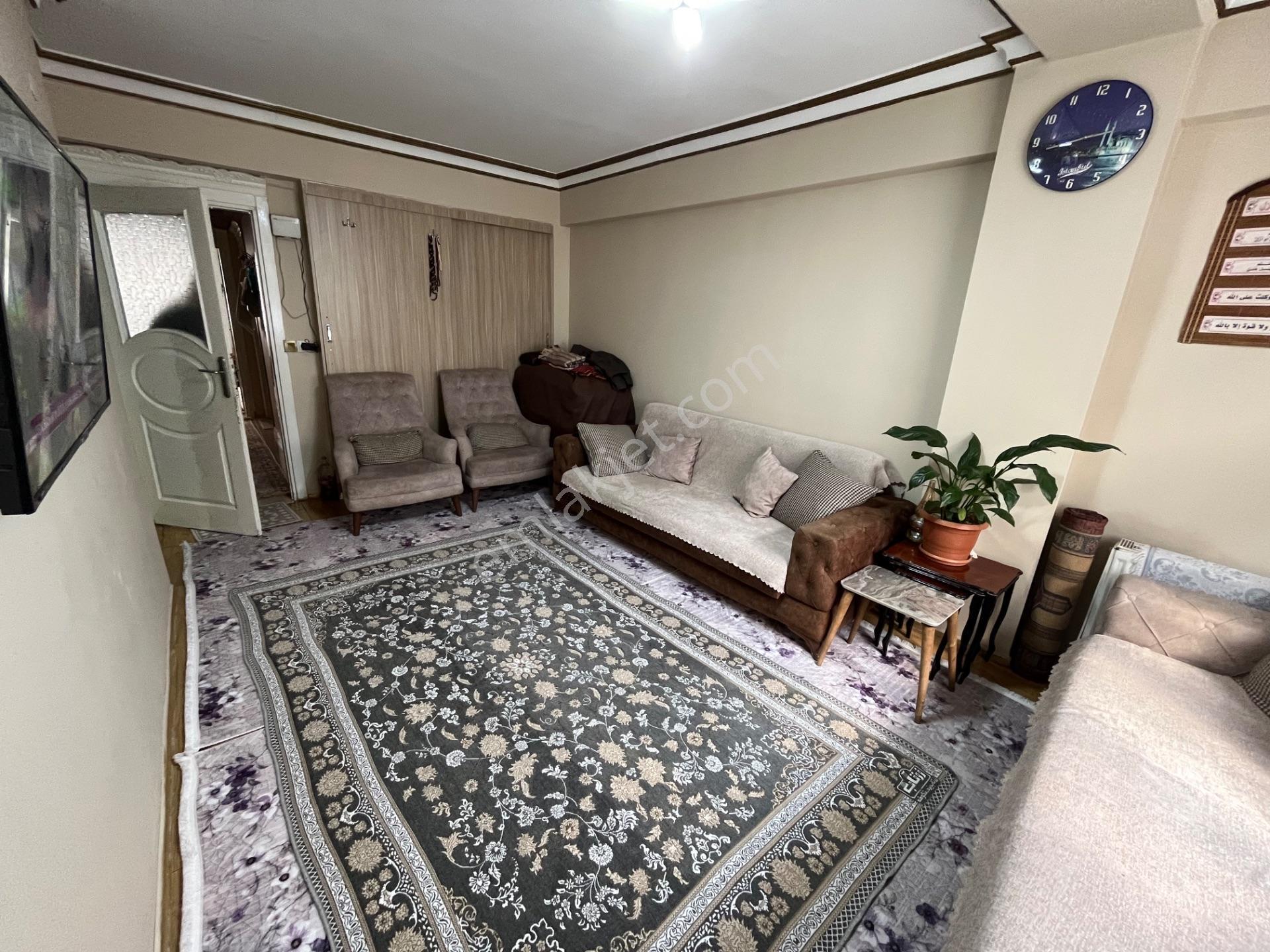 Küçükçekmece Mehmet Akif'te Teraslı 3+1 Dubleks Daire — fotoğraf 11