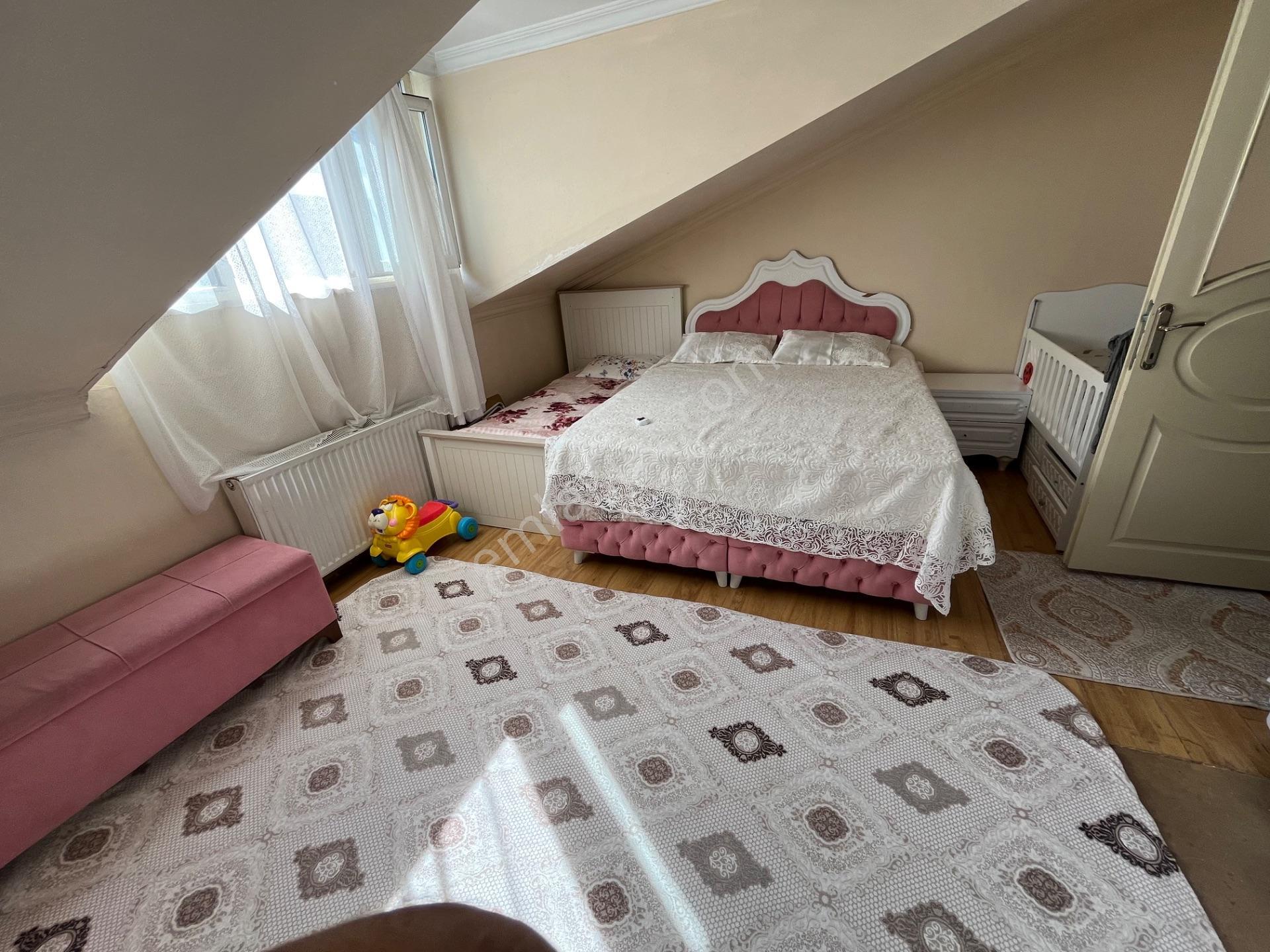 Küçükçekmece Mehmet Akif'te Teraslı 3+1 Dubleks Daire — fotoğraf 24