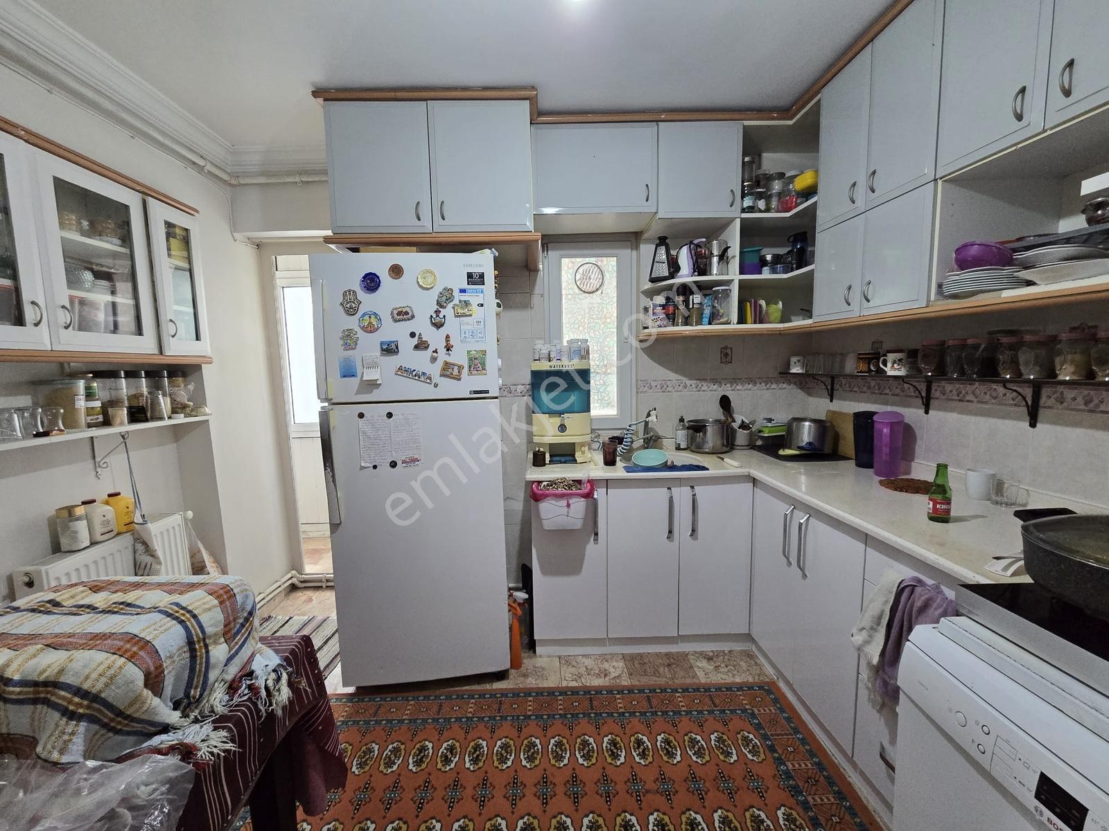 Yzb İbrahim Cd Aşık Veysel Karşısı Bakımlı Manzaralı 3+1 Satılık — fotoğraf 15