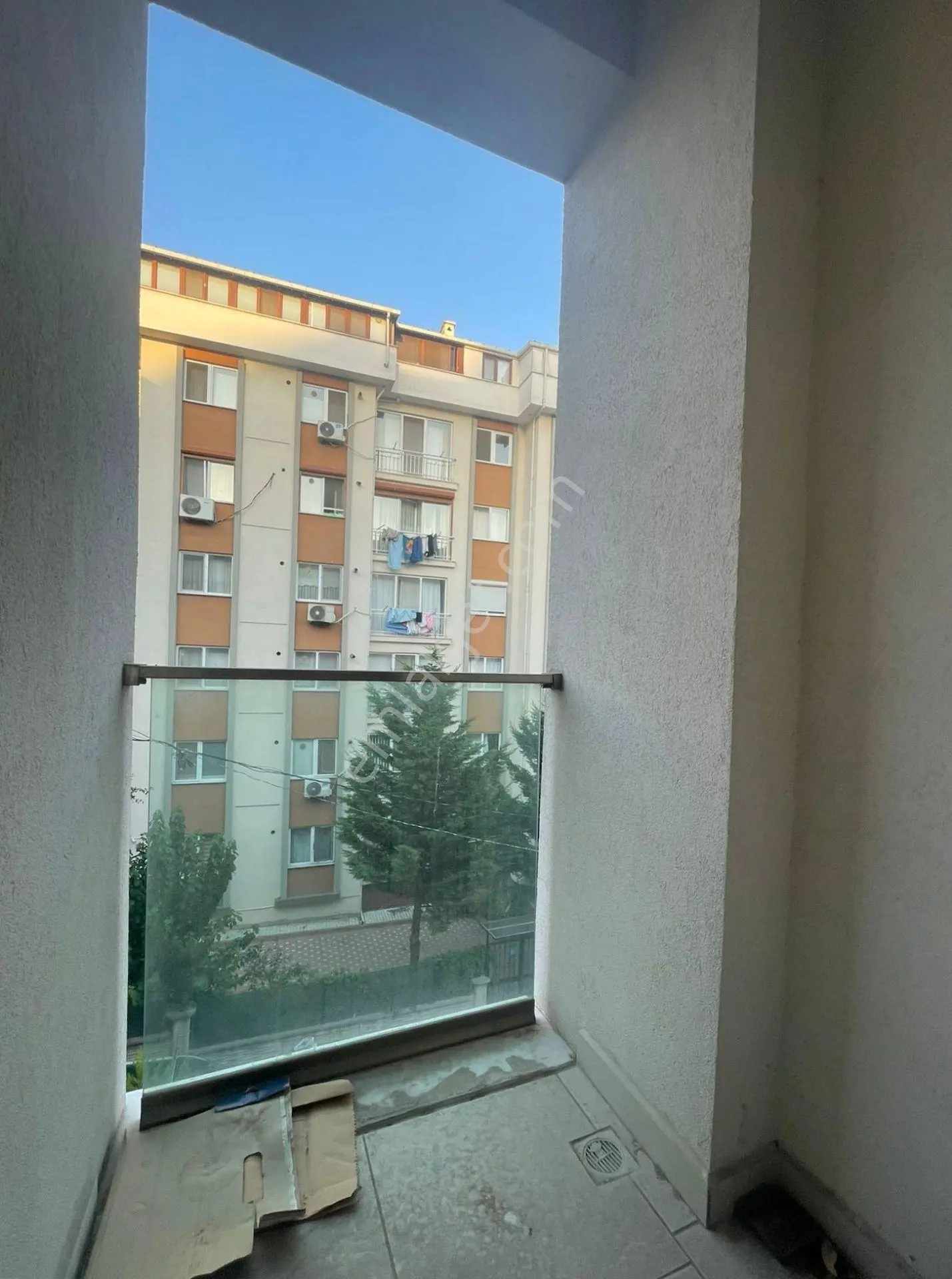 Mertcan'dan Metroya Yürüme 6dk Balkonlu Ara Kat 2+1 Daire — fotoğraf 7