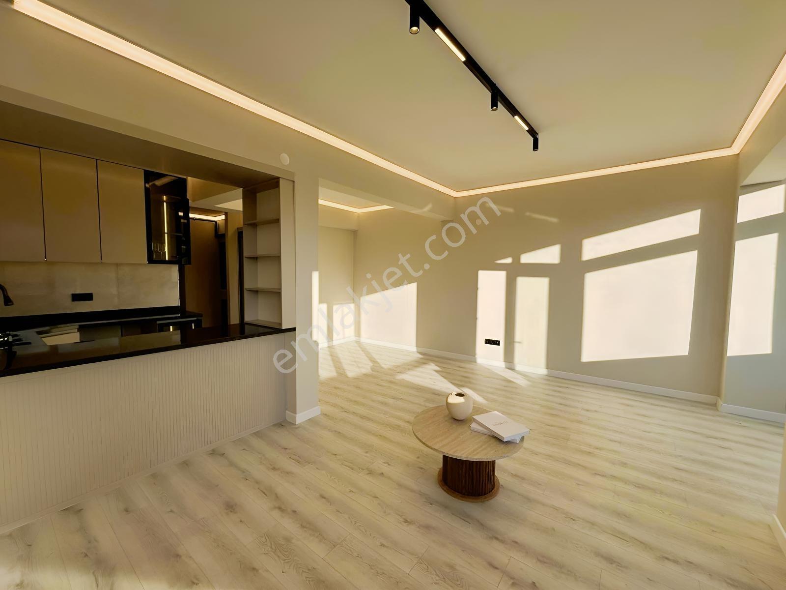 Msg'den Mithatpaşa Cadde Yakını Deniz Gören Arakat 3+1 Lüx Daire — fotoğraf 20