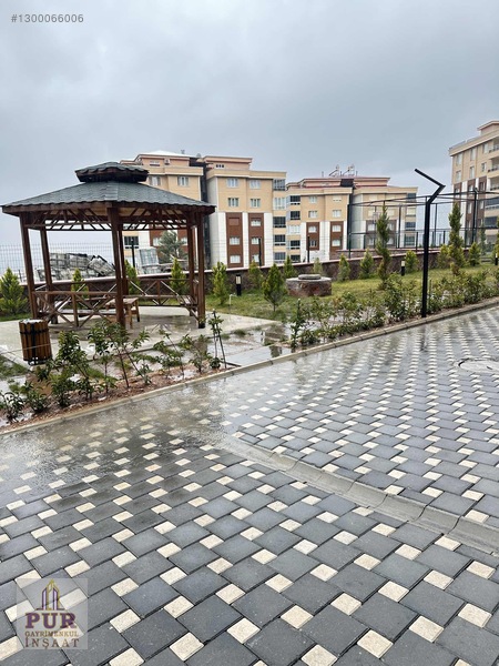 Yamaçtepe Mahallesinde Satılık Lüks 5+1 Daire