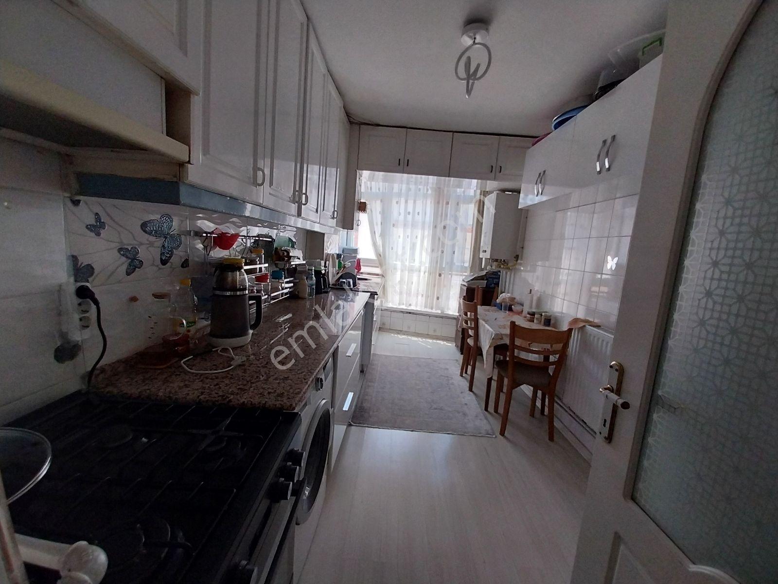 Malta'da Cadde Üzerinde Satılık Arakat Asansörlü 3+1 Daire — fotoğraf 11