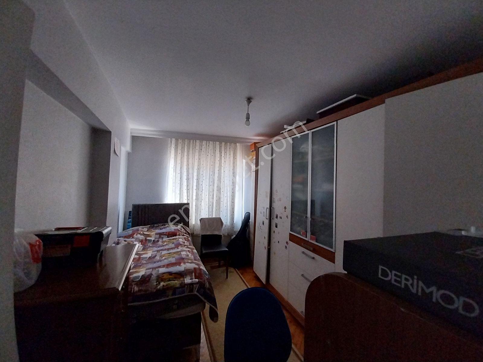 Malta'da Cadde Üzerinde Satılık Arakat Asansörlü 3+1 Daire — fotoğraf 18
