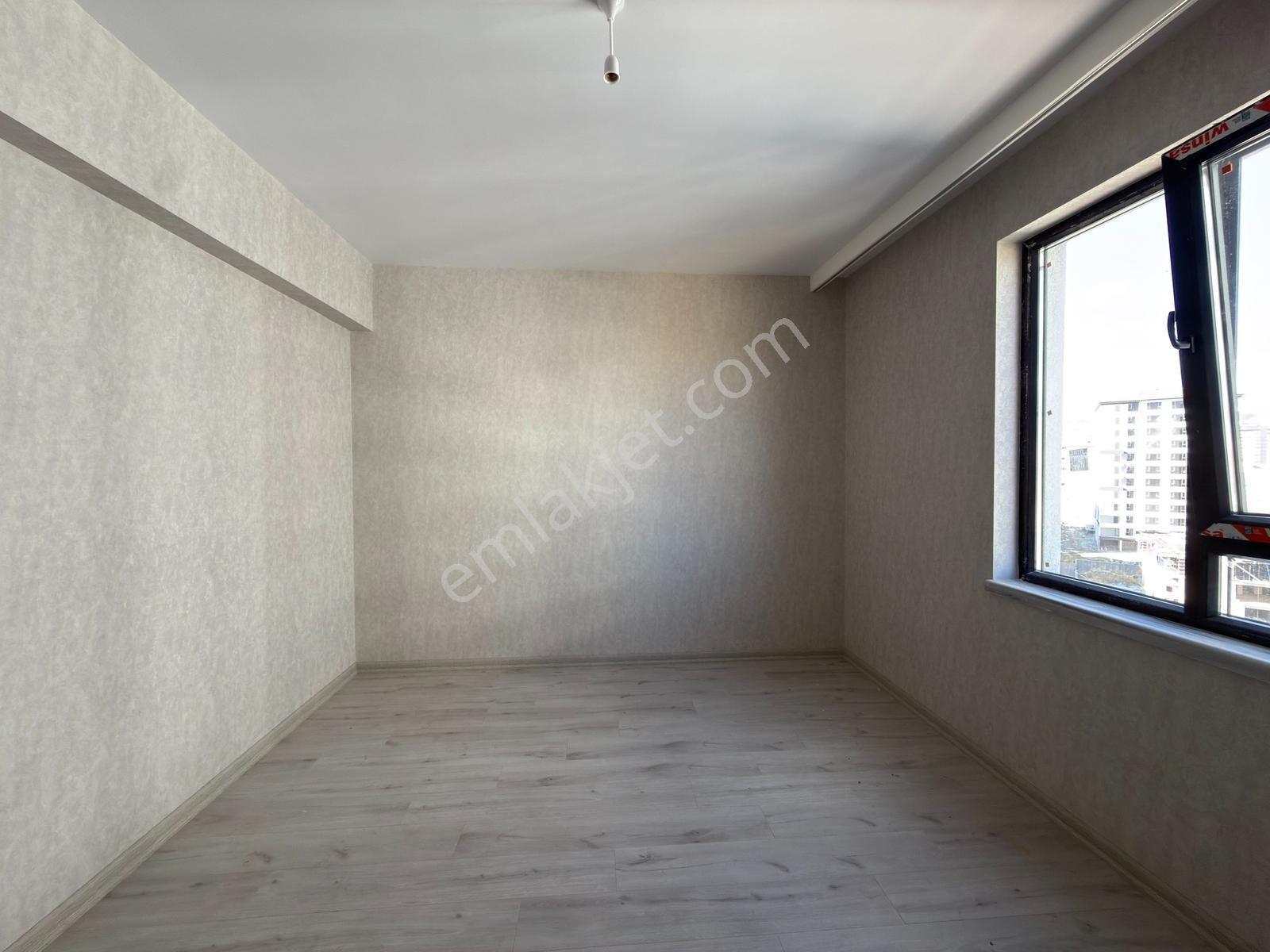 Kuzey'den 3+1 Site'de Fen Lisesi Mevkisinde Ara Kat Sıfır Daire — fotoğraf 16