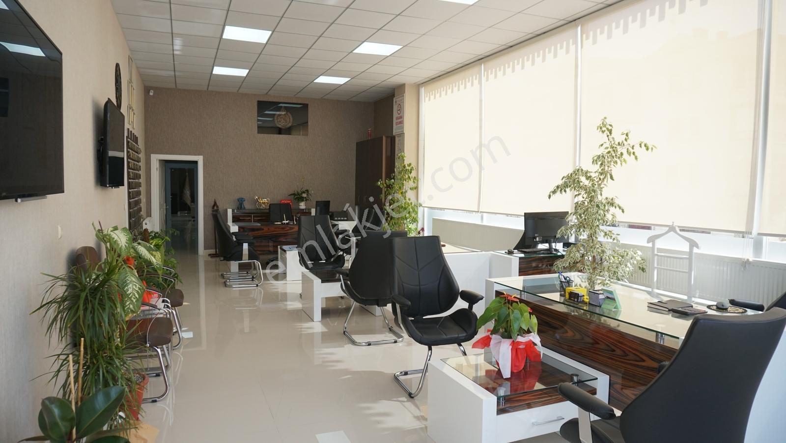 Kuzey'den 3+1 Site'de Fen Lisesi Mevkisinde Ara Kat Sıfır Daire — fotoğraf 34