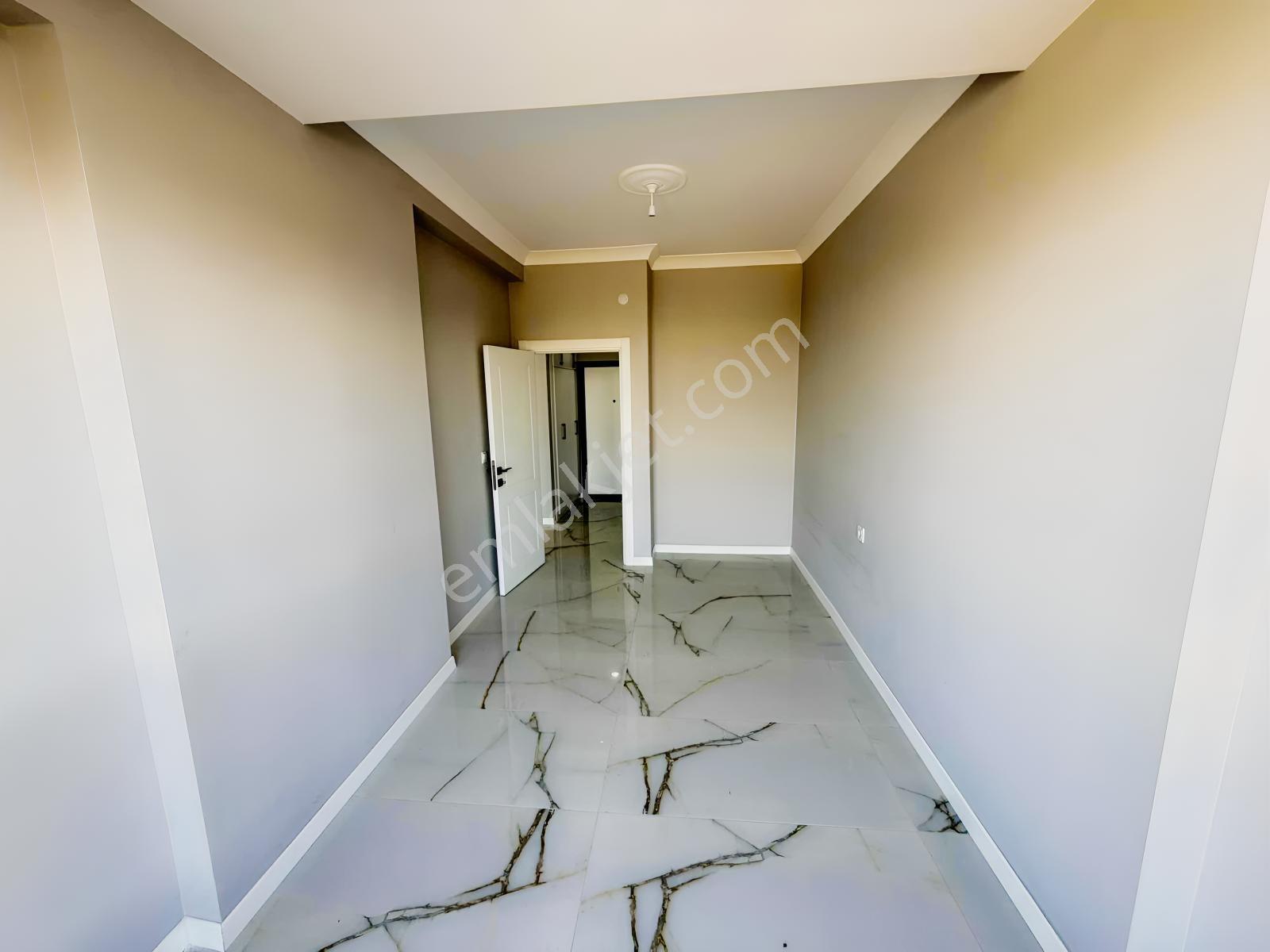 Blue'dan Yalova Merkez Bağlarbaşı Mh.'de Satılık 1+1 Daire — fotoğraf 10