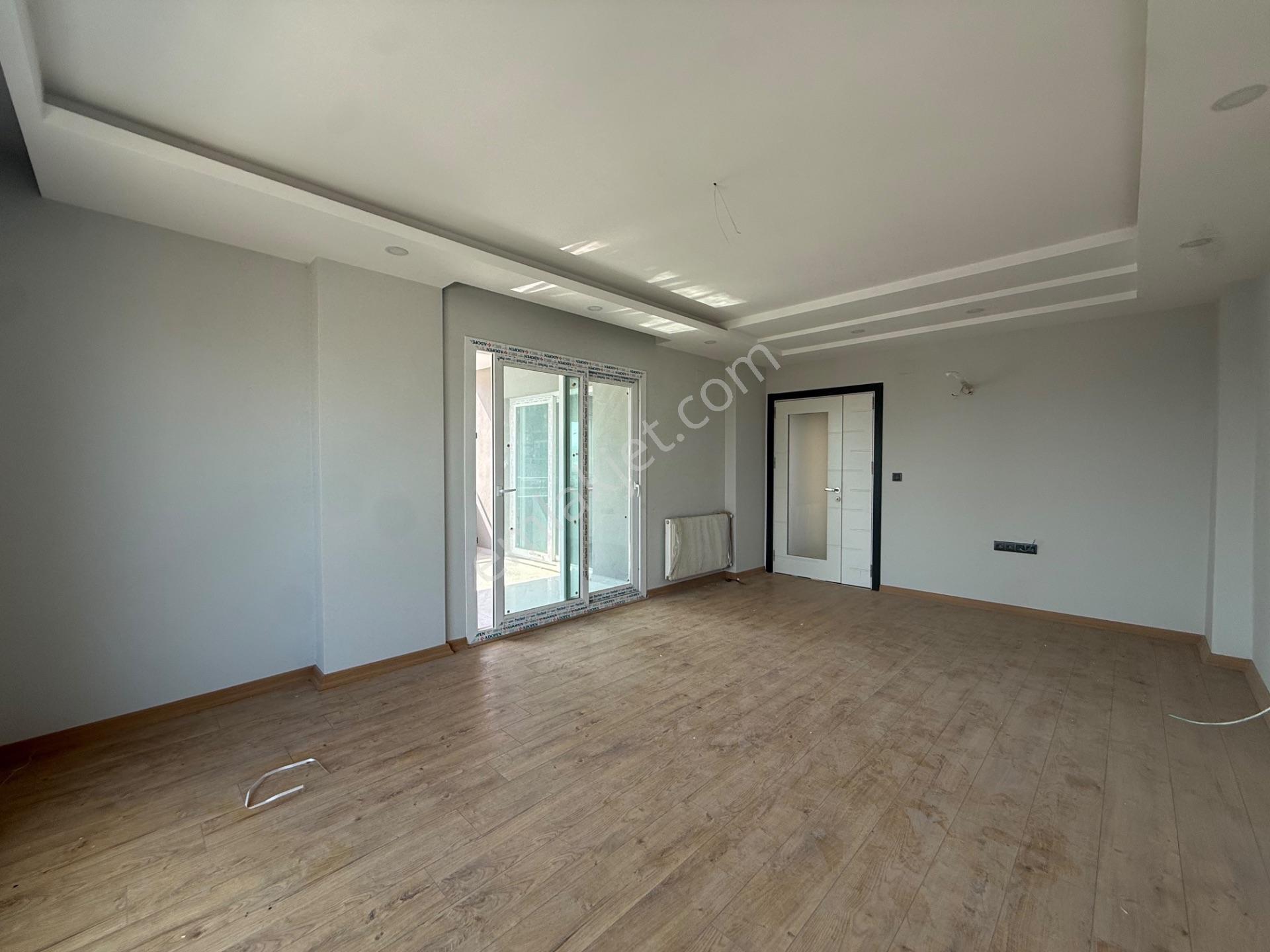 Gürsel Paşa Site İçi Havuzlu Güvenlikli Kombili Kapalı Mutfak Satılık Daire — fotoğraf 8